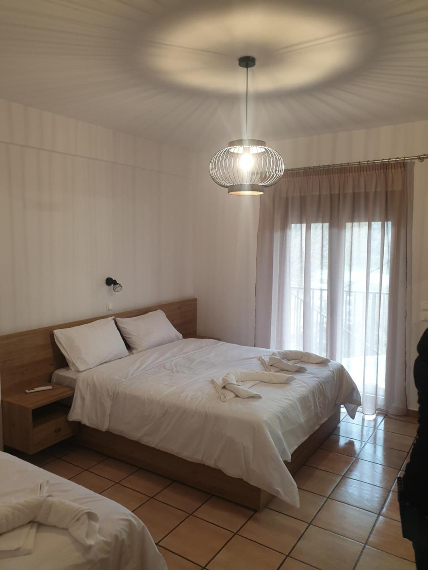 To Ellinikon Apartment โอมาลอส ภายนอก รูปภาพ
